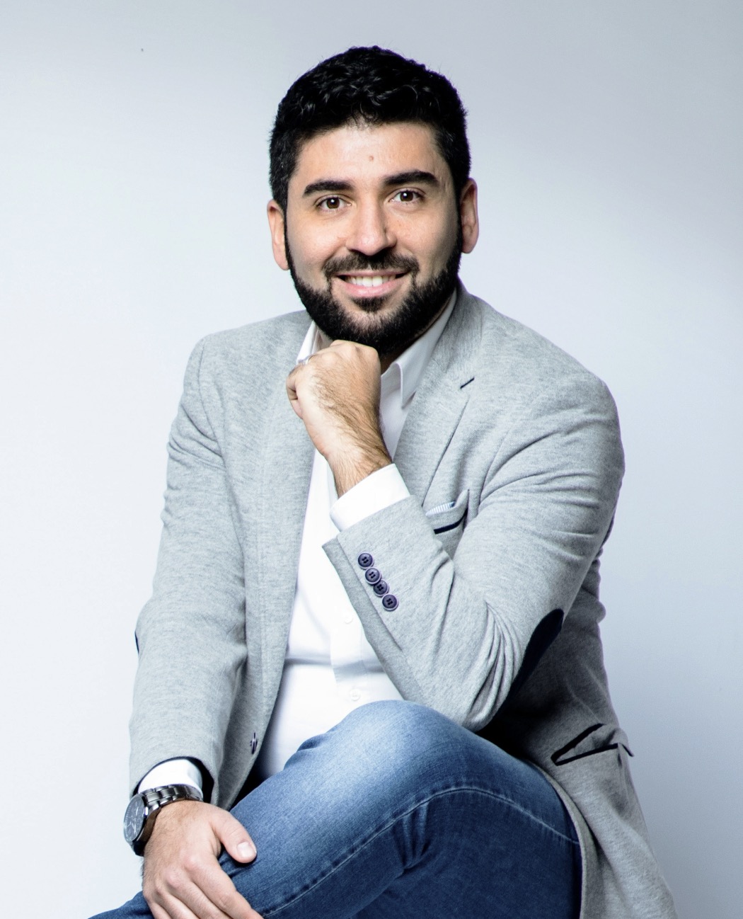 Bilal Erkin, ermächtigter Übersetzer für die türkische Sprache